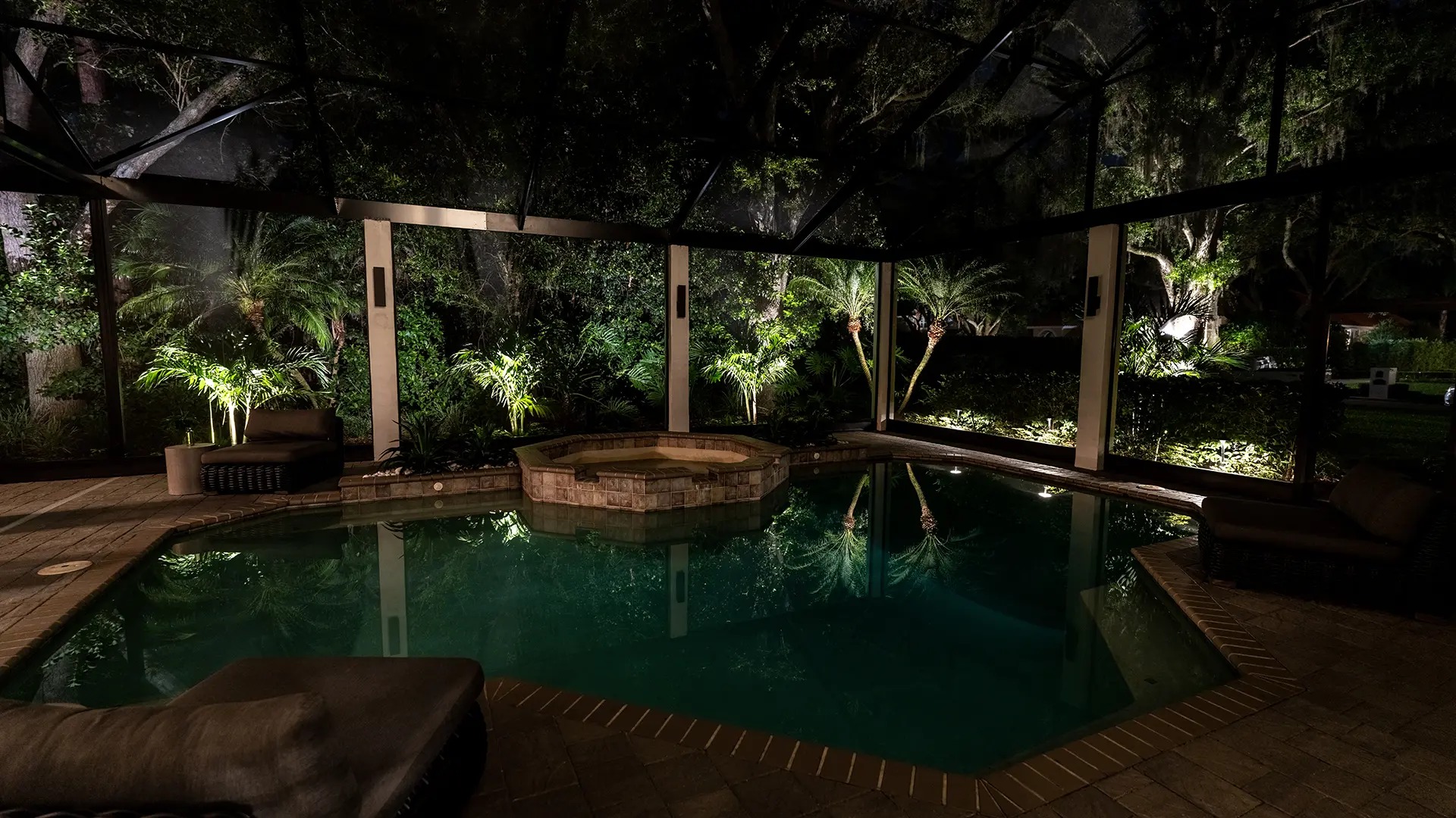 Professional Landscape Lighting