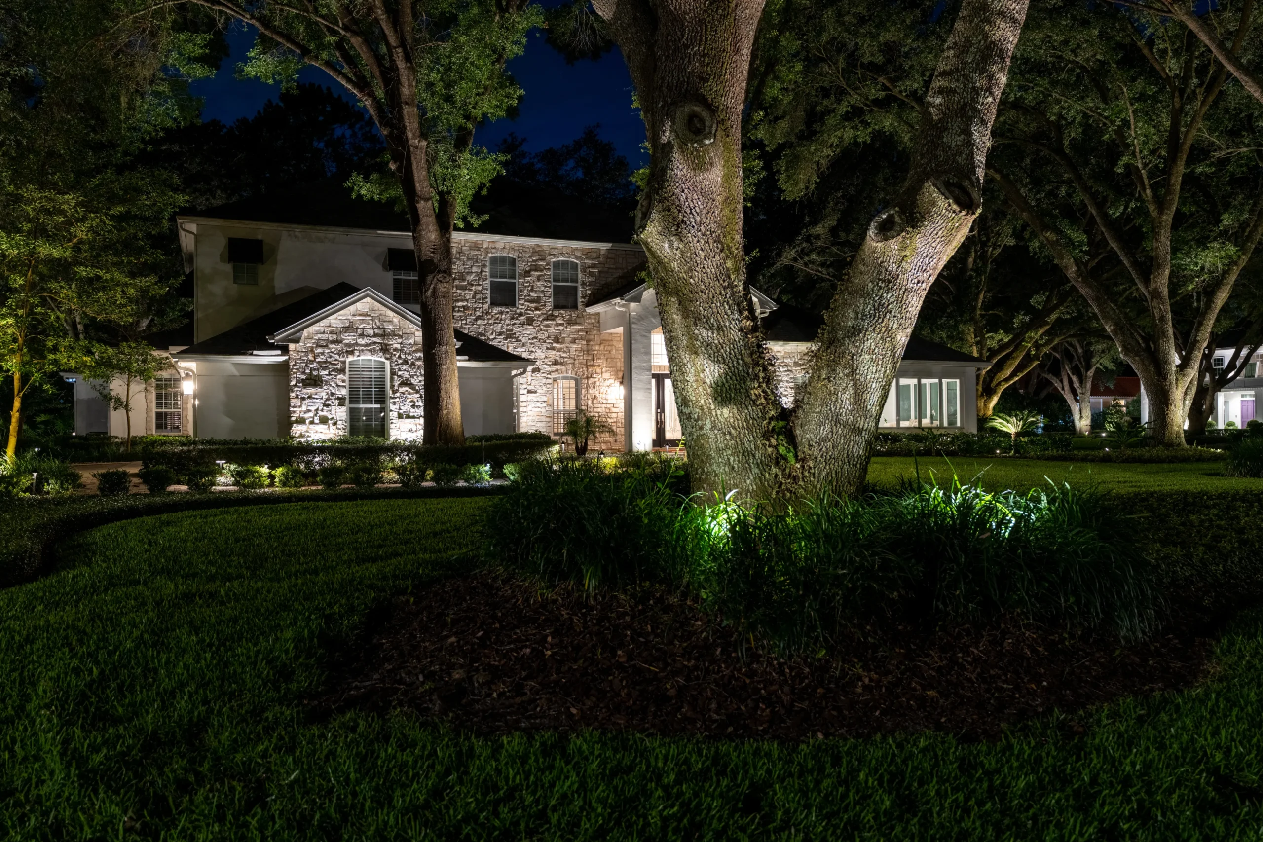 front yard lighting